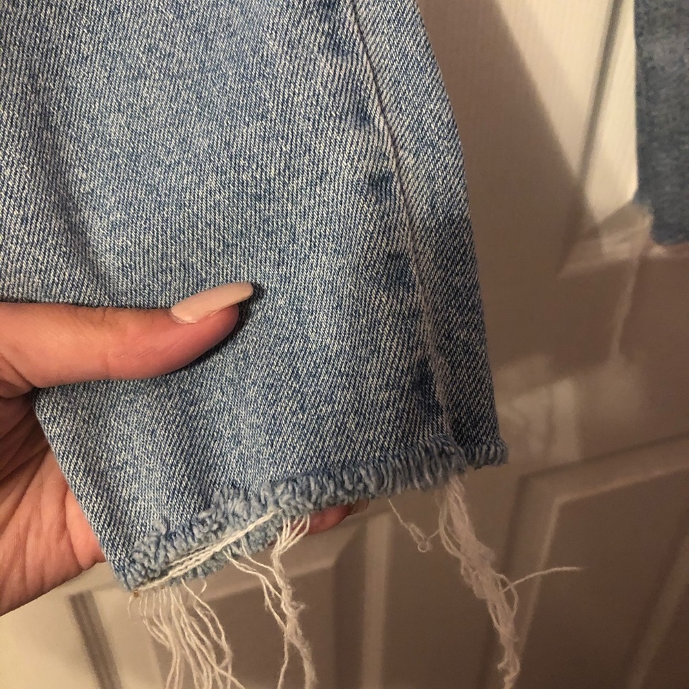 Old Navy Button Up Jeans! Size 2, Basically New! - image 2